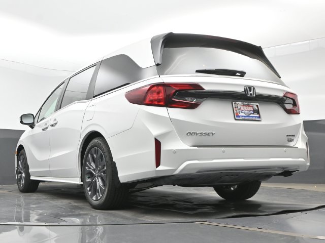 New 2027 Honda Odyssey Touring image 24
