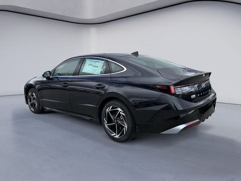 New 2026 Hyundai Sonata SEL image 3