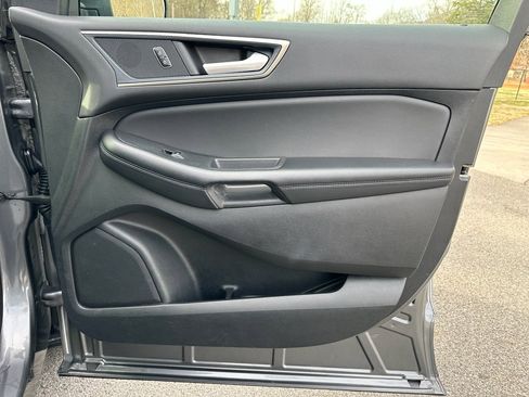 Used 2024 Ford Edge SEL image 29