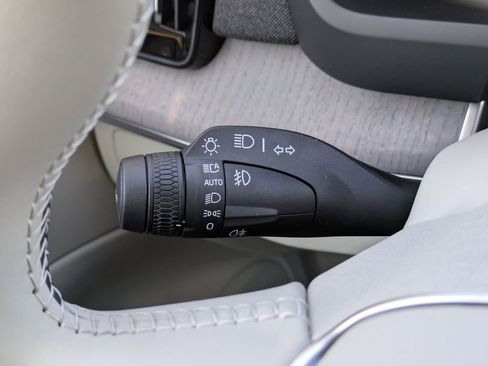New 2026 Volvo XC90 T8 Ultra w/ Protection Package Premier AWD/4WD image 37