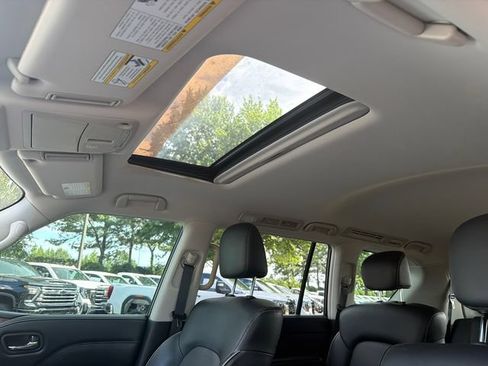 Used 2021 INFINITI QX80 Premium Select w/ All-Season Package RWD image 33