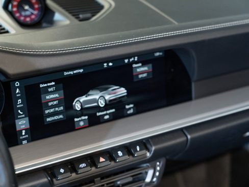 Used 2020 Porsche 911 Carrera S RWD image 21
