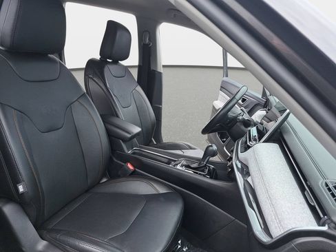Certified 2022 Jeep Compass Latitude AWD/4WD image 11
