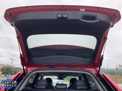 Used 2024 Kia Niro EX Touring image 9