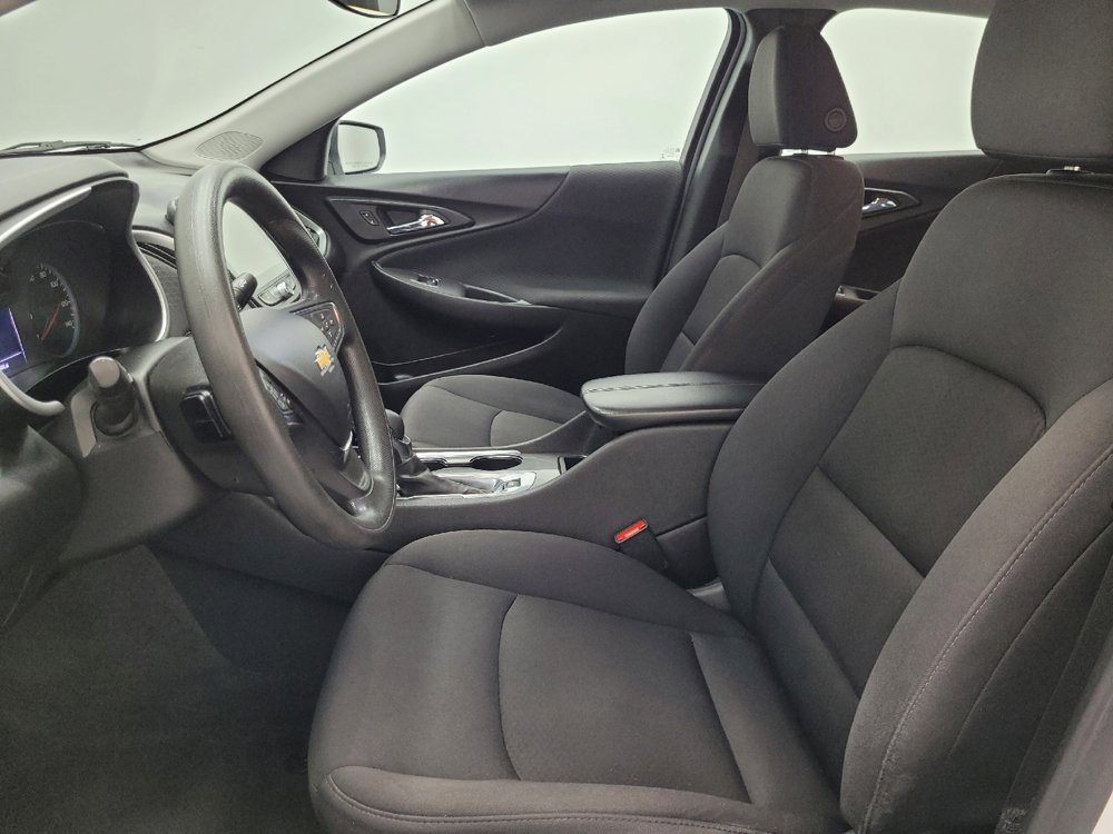 Used 2024 Chevrolet Malibu LT FWD image 17