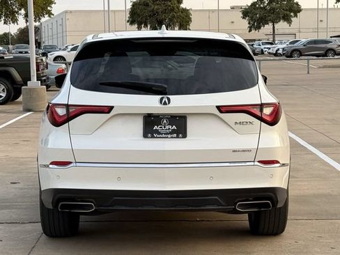 Used 2023 Acura MDX SH-AWD w/ Technology Package image 5