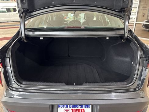 Used 2025 Kia K4 FWD image 23