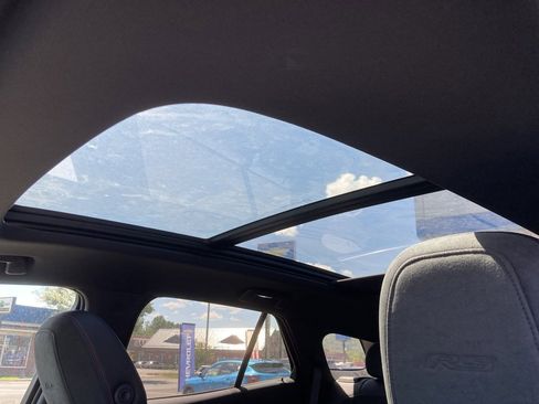 New 2025 Chevrolet Blazer EV RS image 10