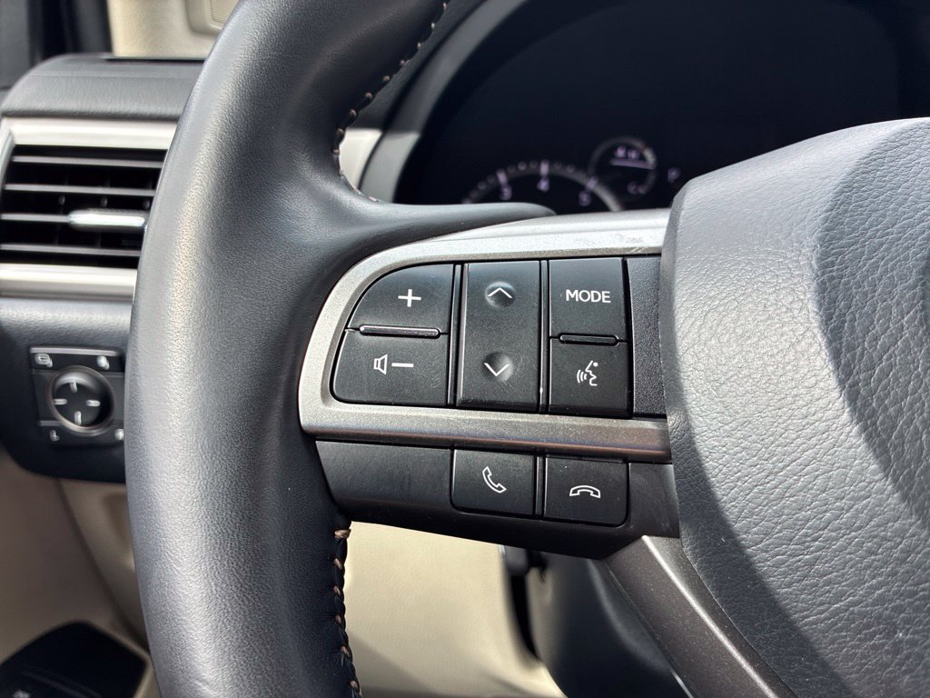 Certified 2023 Lexus GX 460 Premium w/ Accessory Package AWD/4WD image 29