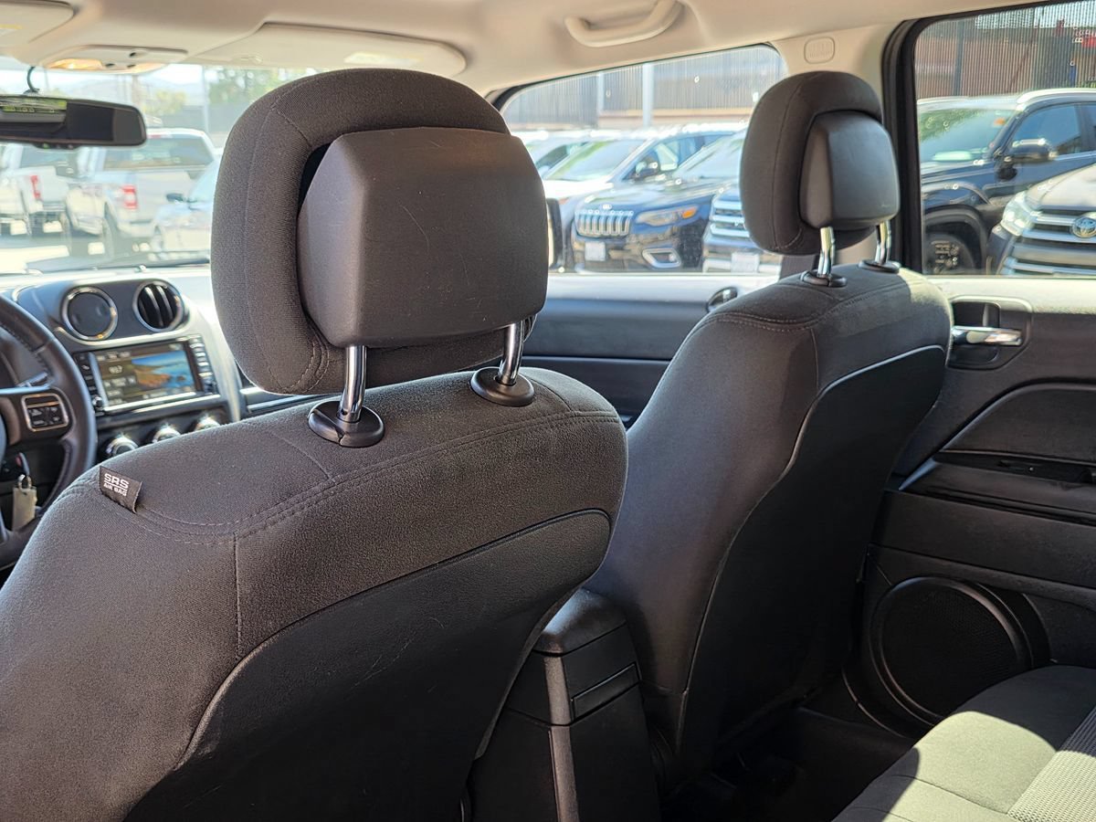 Used 2017 Jeep Patriot Latitude FWD image 24