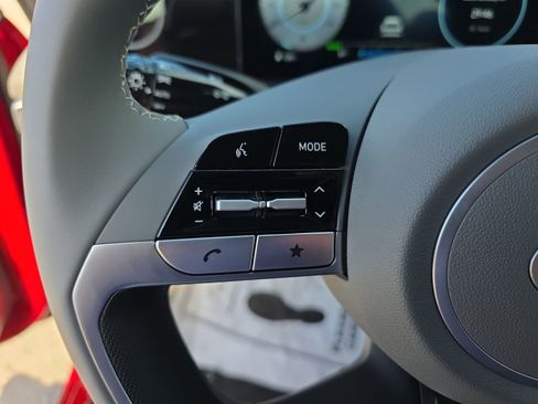 New 2025 Hyundai Elantra SEL image 25