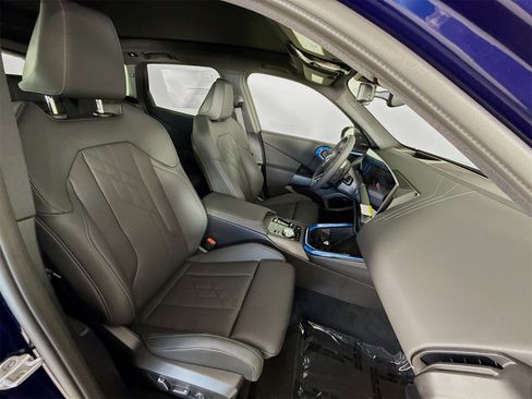 New 2025 BMW X3 xDrive30i w/ Premium Package image 29