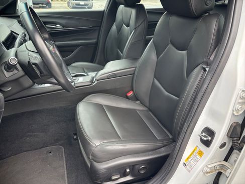 Used 2024 Cadillac CT4 Luxury image 32