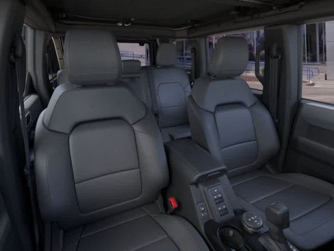 New 2026 Ford Bronco Big Bend w/ Black Diamond Package AWD/4WD image 11