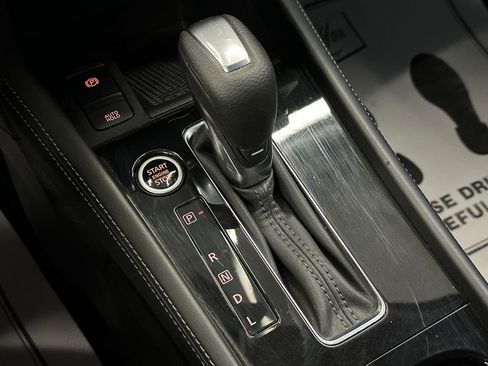 Used 2024 Nissan Kicks SV FWD image 16