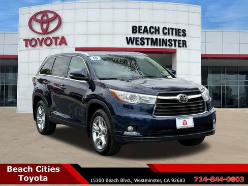 Used 2015 Toyota Highlander Limited w/ Driver Technology Package image 2