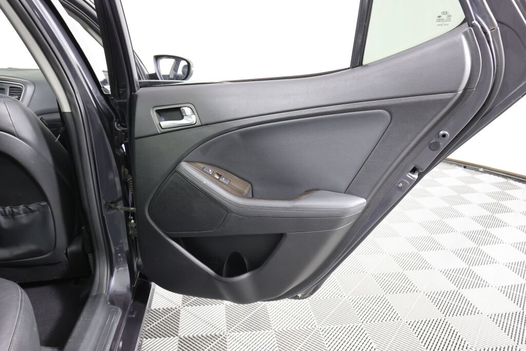 Used 2015 Kia Optima EX w/ EX Premium Package FWD image 21