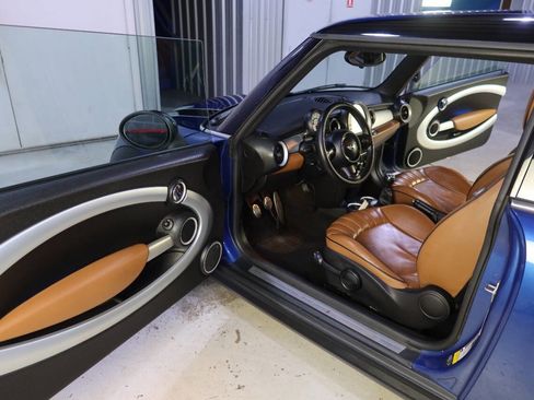 Used 2013 MINI Cooper S w/ Sport Pkg image 17