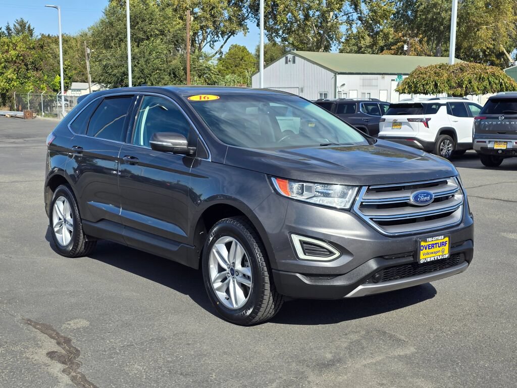 Used 2016 Ford Edge SEL w/ Equipment Group 201A AWD/4WD image 8