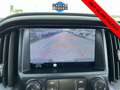 Used 2022 Chevrolet Colorado Z71 image 9