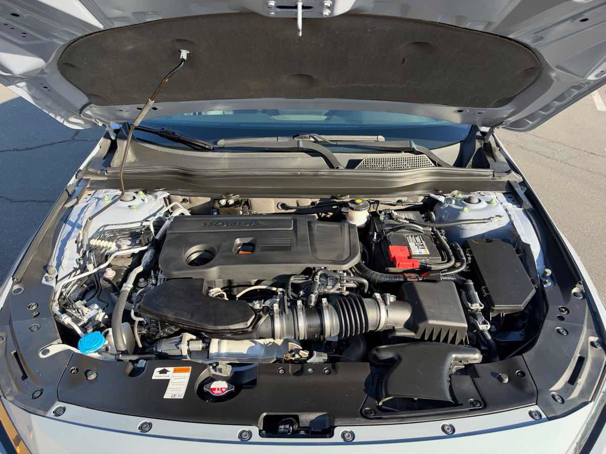 Used 2022 Honda Accord Sport image 10