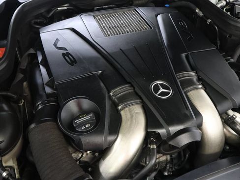 Used 2015 Mercedes-Benz CLS 550 4MATIC w/ Premium Package image 30