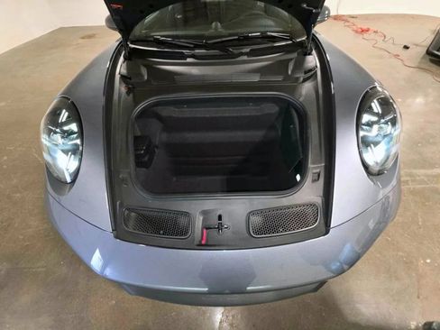 Used 2026 Porsche 911 GT3 RWD image 34