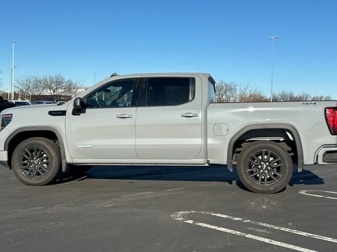Used 2024 GMC Sierra 1500 Elevation image 7