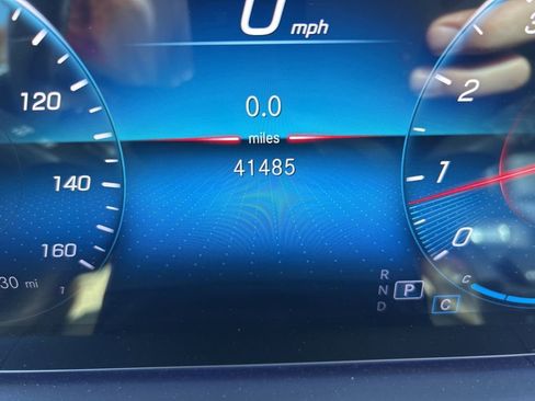 Used 2022 Mercedes-Benz GLE 350 4MATIC image 23