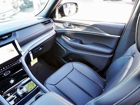 New 2026 Jeep Grand Cherokee Limited w/ Luxury Tech Group II image 27