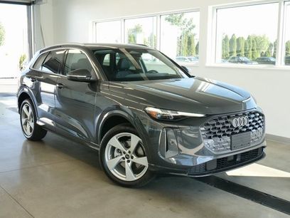 New 2025 Audi Q5 Premium Plus