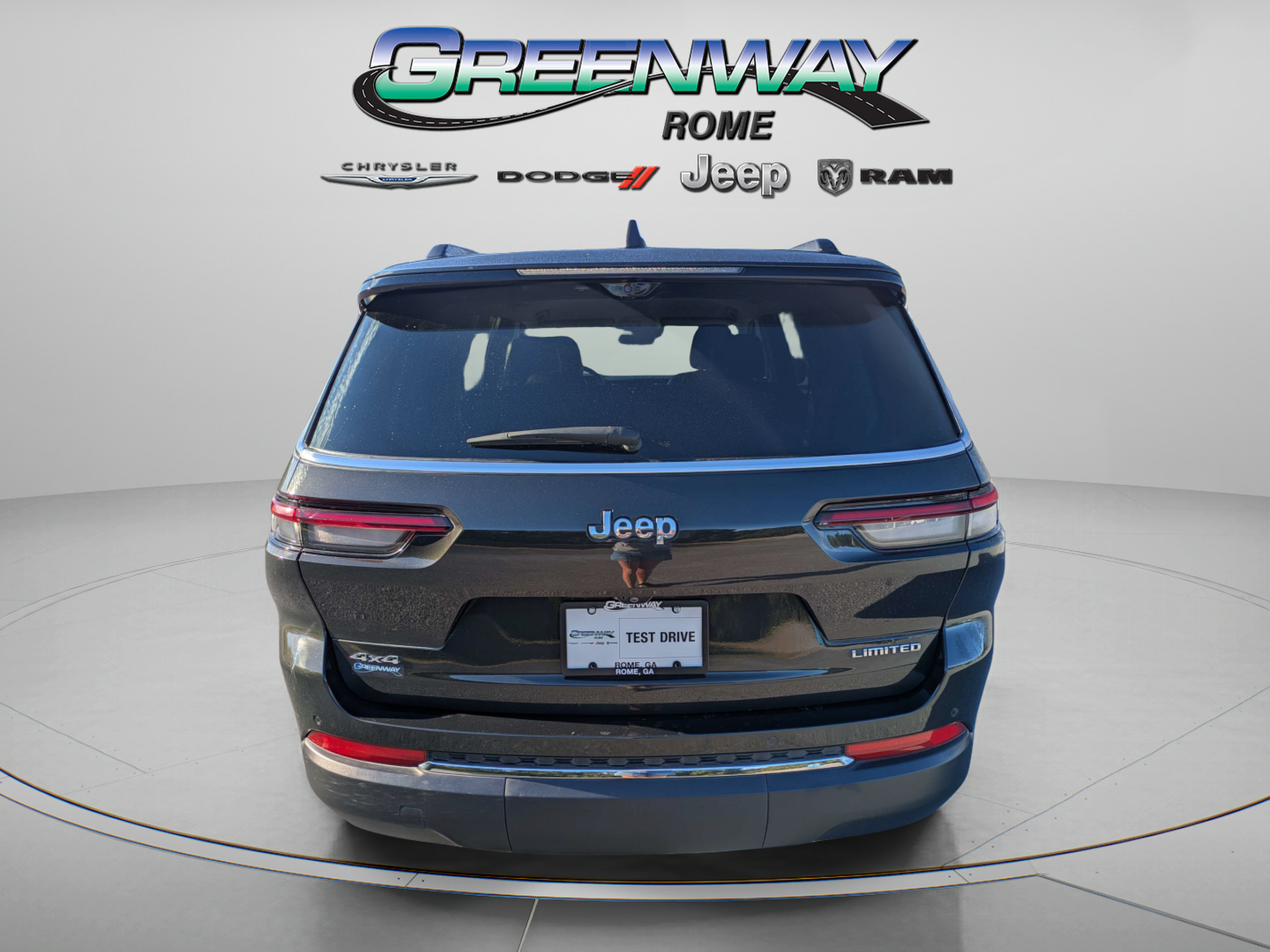 Used 2024 Jeep Grand Cherokee L Limited w/ Luxury Tech Group II AWD/4WD image 6