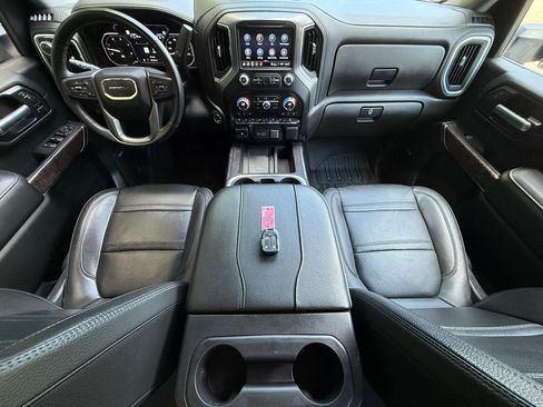 Used 2023 GMC Sierra 2500 Denali w/ Denali Ultimate Package AWD/4WD image 37