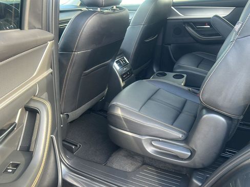 Used 2025 MAZDA CX-90 3.3 Turbo w/ Preferred Package image 13