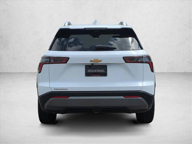 Used 2025 Chevrolet Equinox LT w/ Convenience Package II FWD image 7