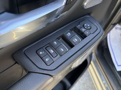 Used 2026 RAM 1500 Laramie w/ Night Edition AWD/4WD image 24