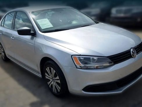 Used 2014 Volkswagen Jetta S image 14