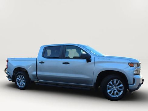 Used 2019 Chevrolet Silverado 1500 Custom w/ Custom Value Package image 7