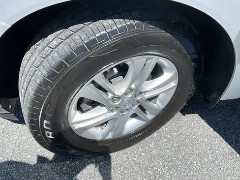 Used 2020 Buick Enclave Essence w/ Sound and Sites Package image 20