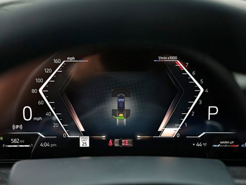 New 2026 BMW X5 xDrive40i w/ M Sport Package AWD/4WD image 32