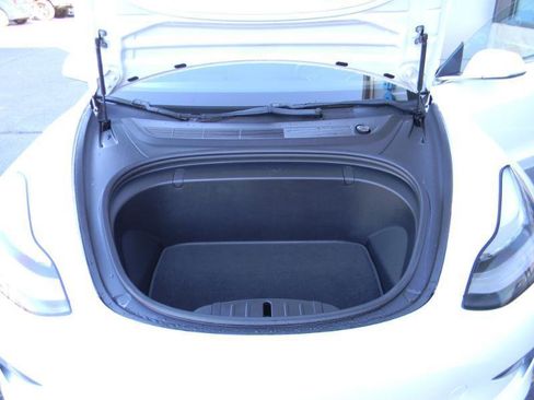 Used 2018 Tesla Model 3 Long Range image 14