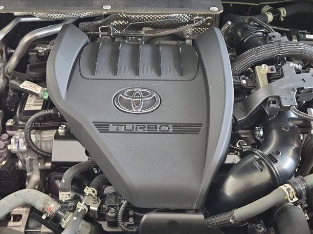 Used 2024 Toyota Highlander Platinum AWD/4WD image 26