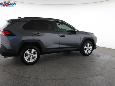 Used 2021 Toyota RAV4 XLE FWD image 13