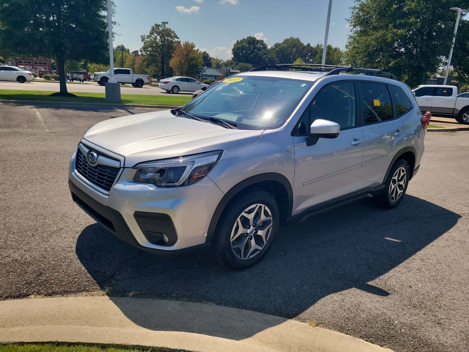 Used 2021 Subaru Forester Premium AWD/4WD image 7