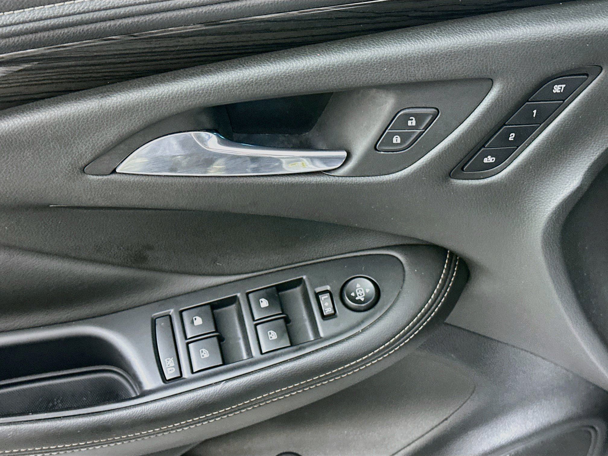 Used 2017 Buick Envision Essence FWD image 15