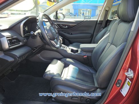 Used 2022 Subaru Outback Limited AWD/4WD image 10