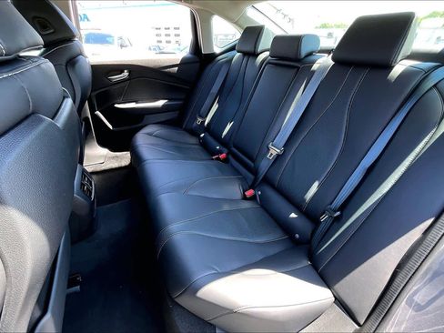 Used 2025 Acura TLX w/ Technology Package FWD image 19