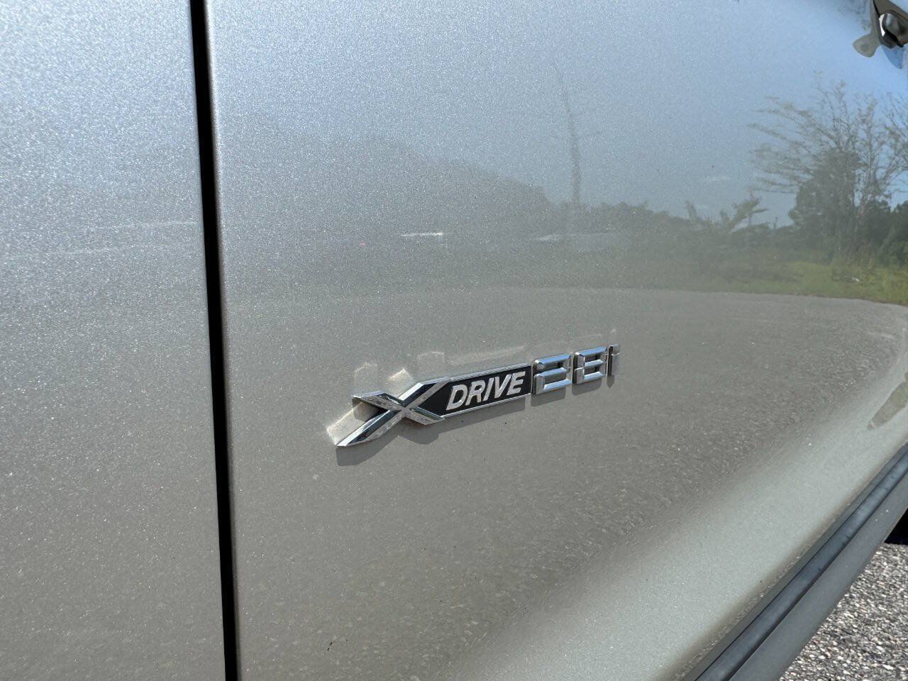Used 2016 BMW X3 xDrive28i AWD/4WD image 32