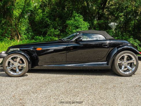 Used 1999 Plymouth Prowler RWD image 16