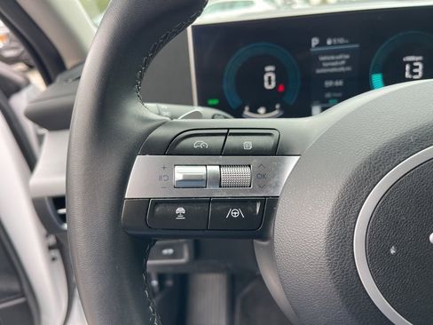 Certified 2025 Hyundai Sonata SEL image 15